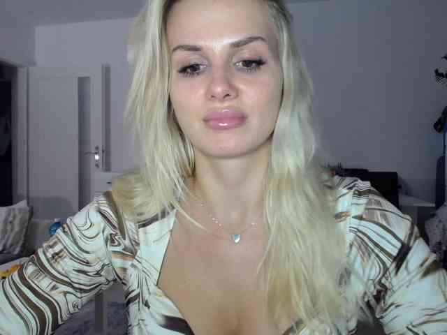 Cornelia22hot Live Webcam on BongaCams
