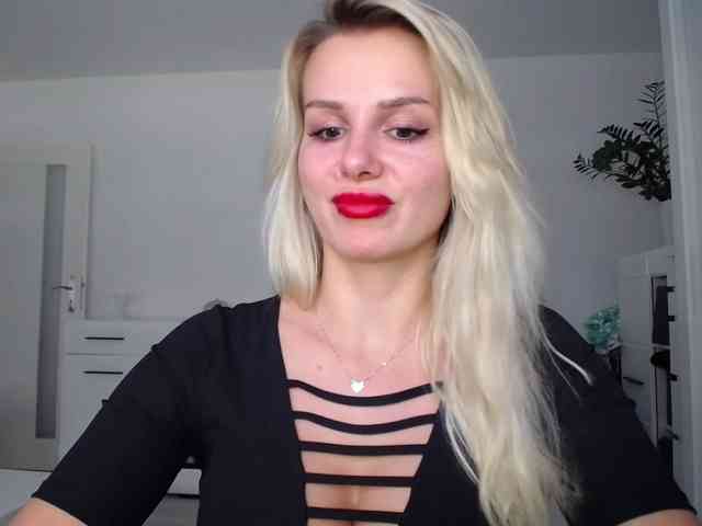 Cornelia22hot webcam