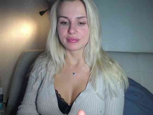 Cornelia22hot webcam