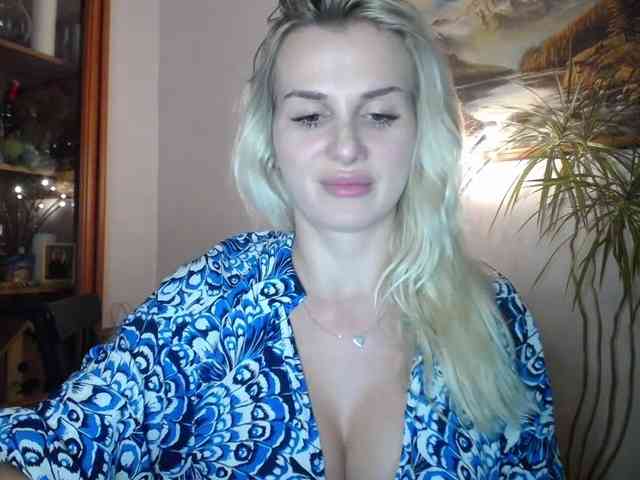 Cornelia22hot webcam