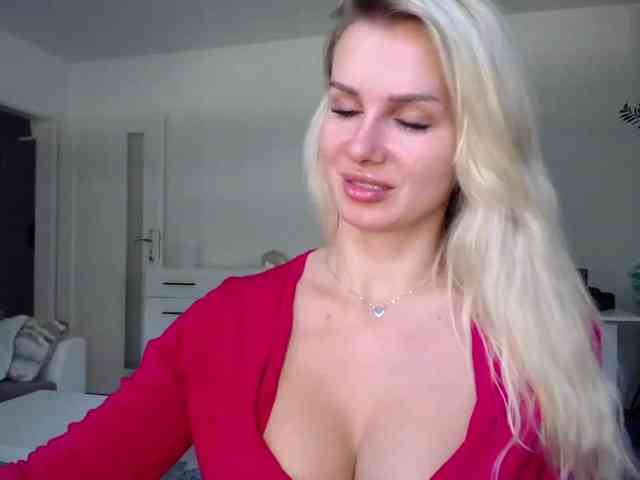 Cornelia22hot webcam