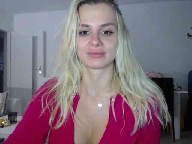 Cornelia22hot webcam