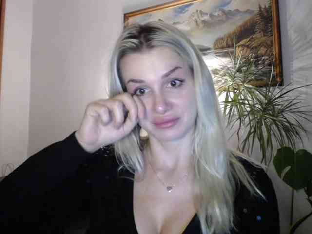 Cornelia22hot webcam