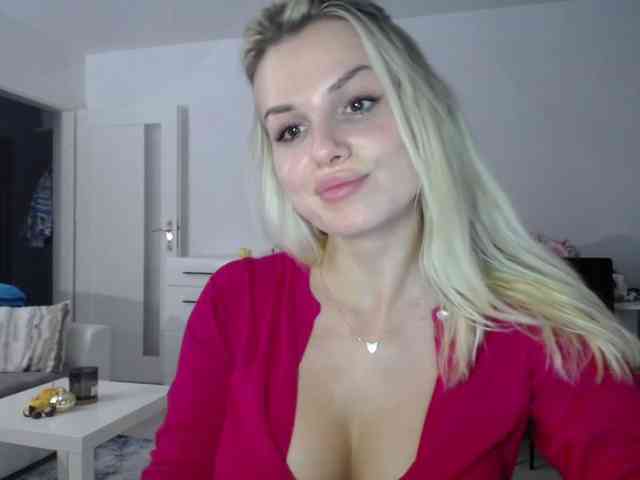 Cornelia22hot webcam