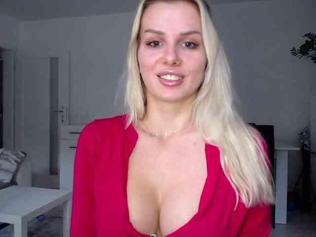 Cornelia22hot webcam