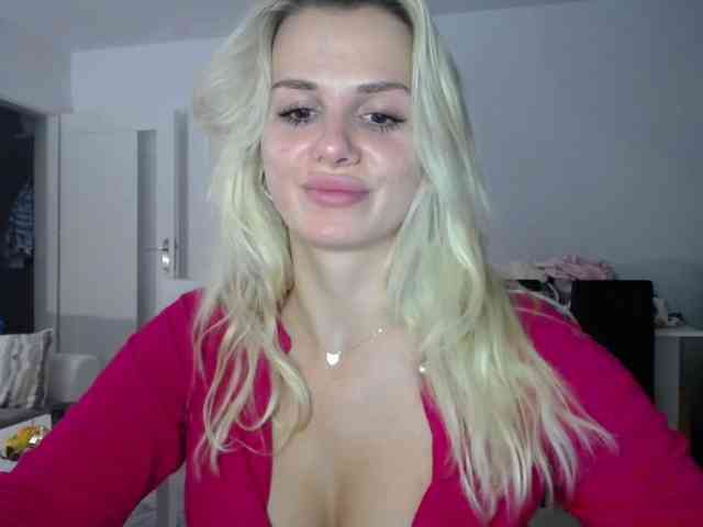 Cornelia22hot webcam