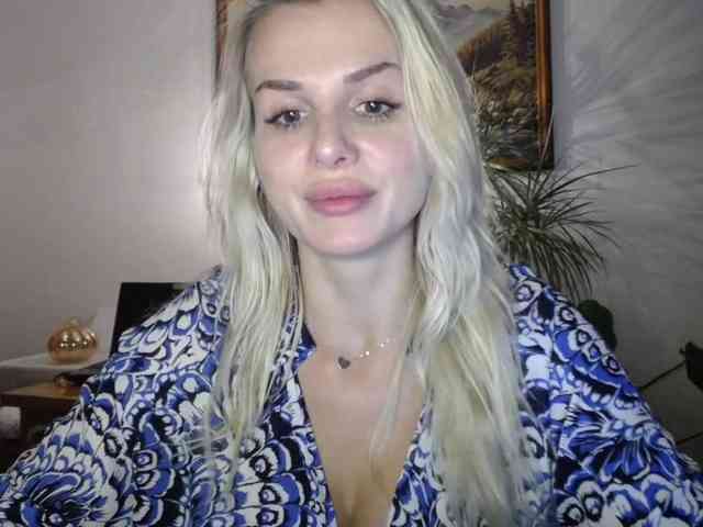 Cornelia22hot webcam