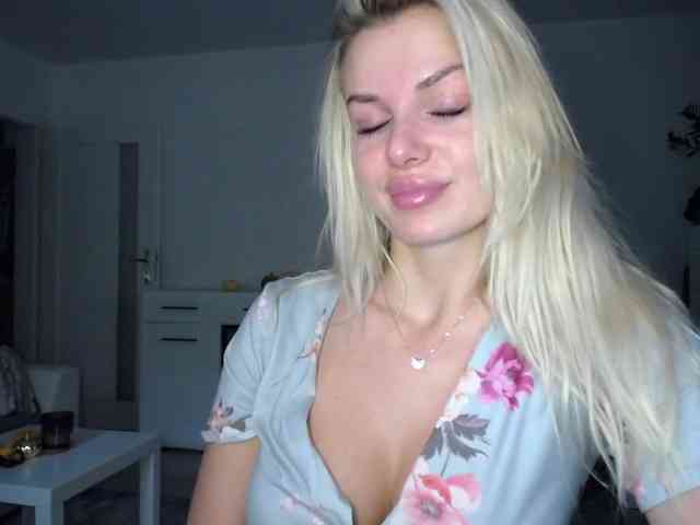 Cornelia22hot