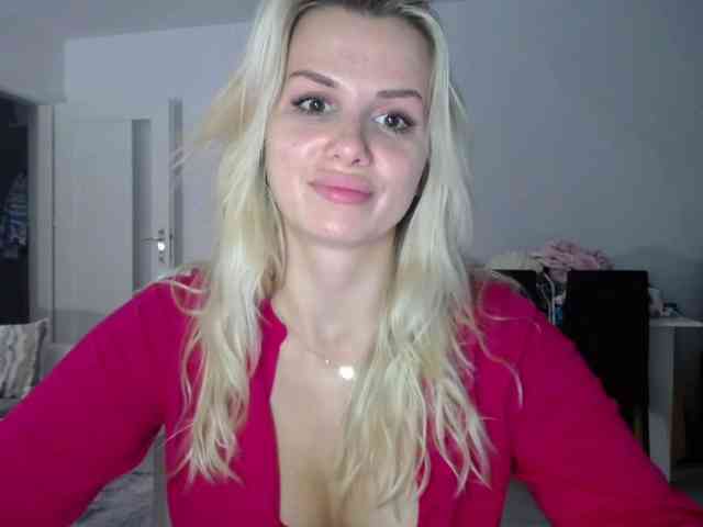 Cornelia22hot webcam