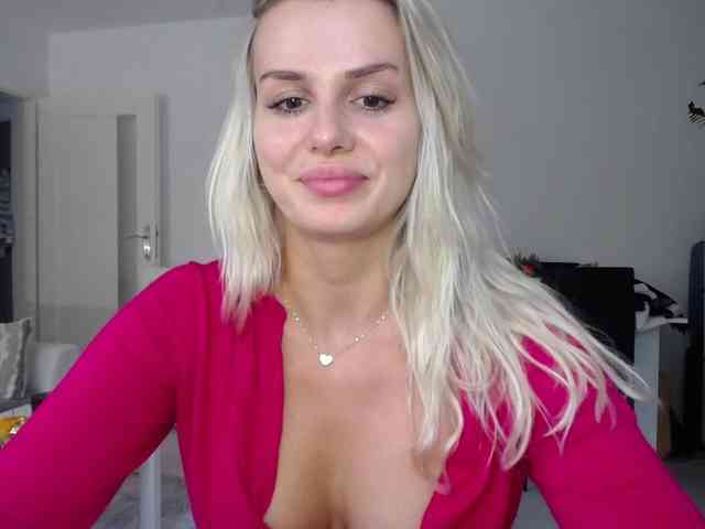 Cornelia22hot webcam