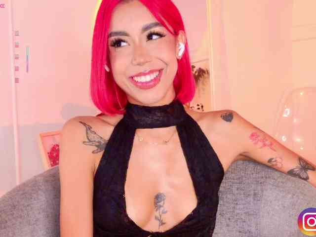 MelyTaylor MelyTaylor