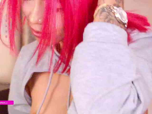 MelyTaylor MelyTaylor