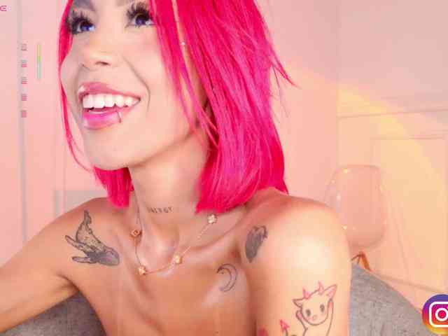 MelyTaylor MelyTaylor