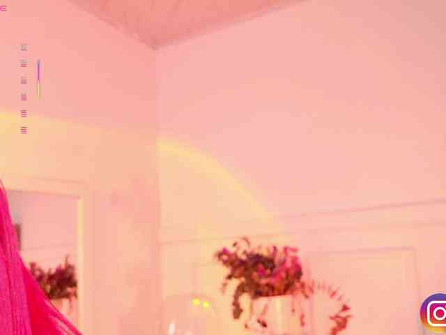 MelyTaylor MelyTaylor