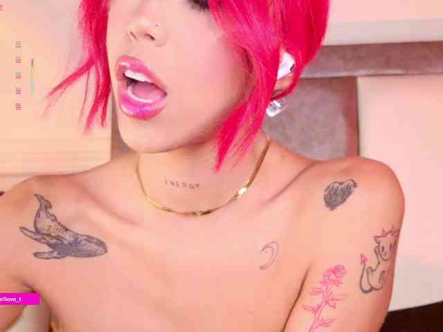 MelyTaylor MelyTaylor