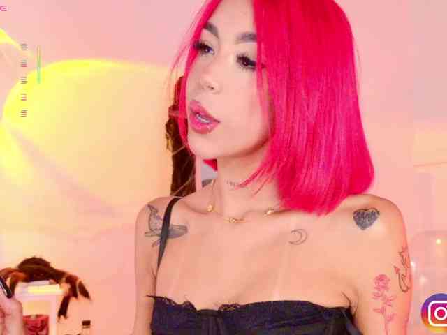 MelyTaylor MelyTaylor