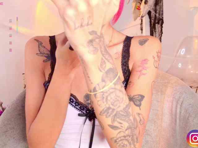 Melytaylor webcam