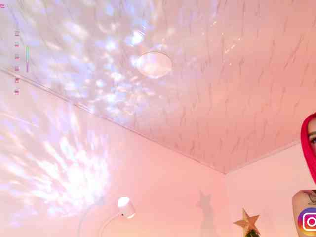 MelyTaylor MelyTaylor