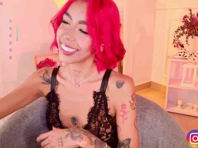 MelyTaylor MelyTaylor