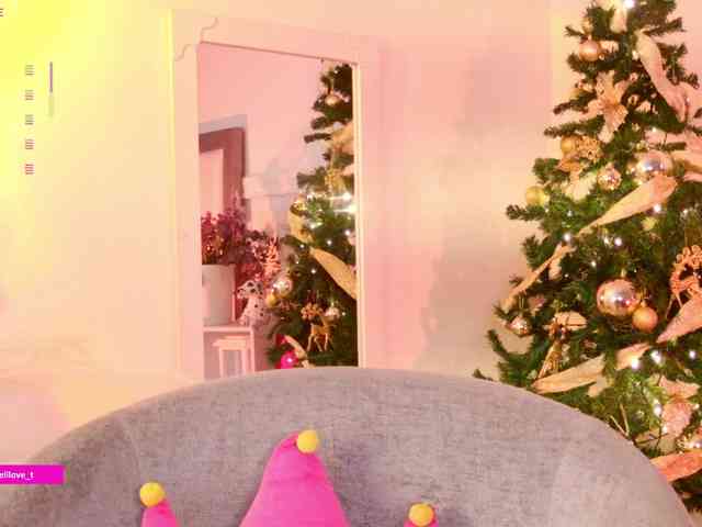 MelyTaylor MelyTaylor