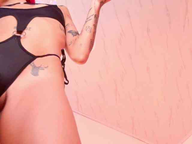 MelyTaylor MelyTaylor