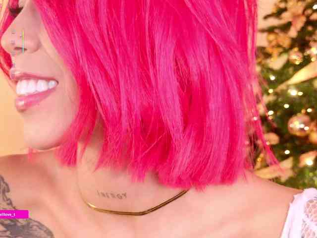 MelyTaylor MelyTaylor