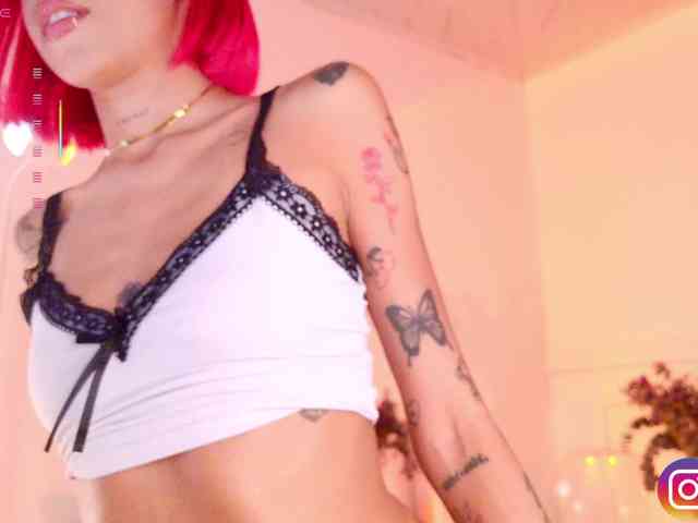 MelyTaylor MelyTaylor