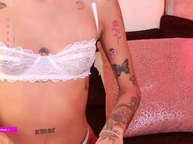 MelyTaylor MelyTaylor