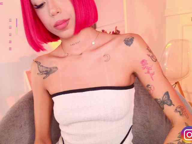 MelyTaylor MelyTaylor