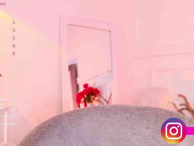 Melytaylor webcam