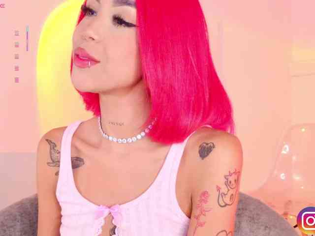 MelyTaylor MelyTaylor