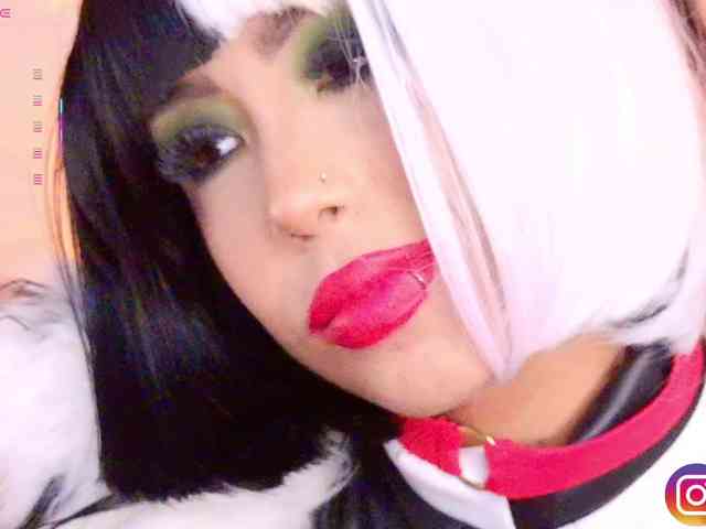 MelyTaylor MelyTaylor