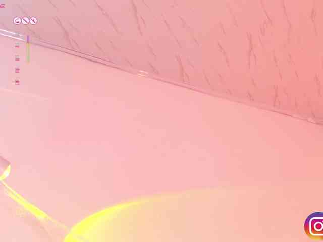 Melytaylor webcam