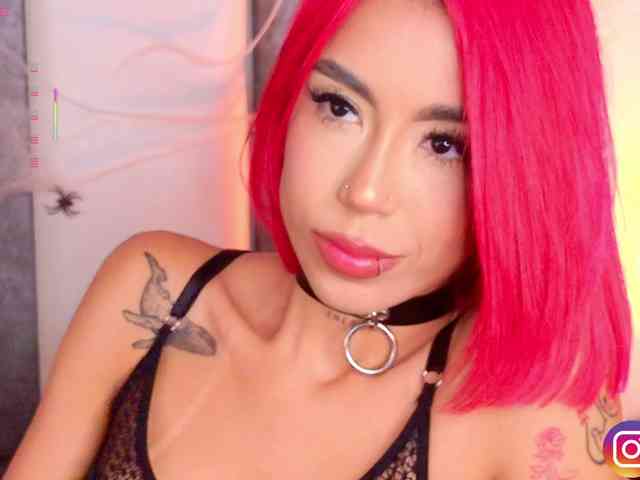 MelyTaylor MelyTaylor