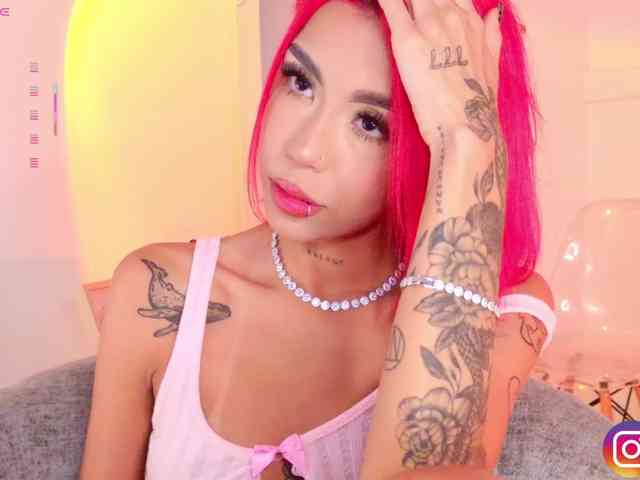 MelyTaylor MelyTaylor