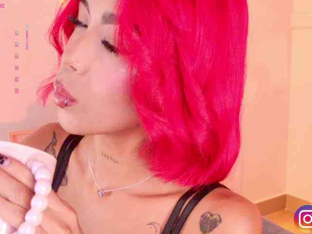 MelyTaylor MelyTaylor