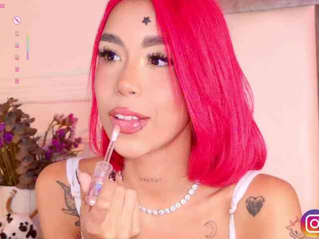 MelyTaylor MelyTaylor