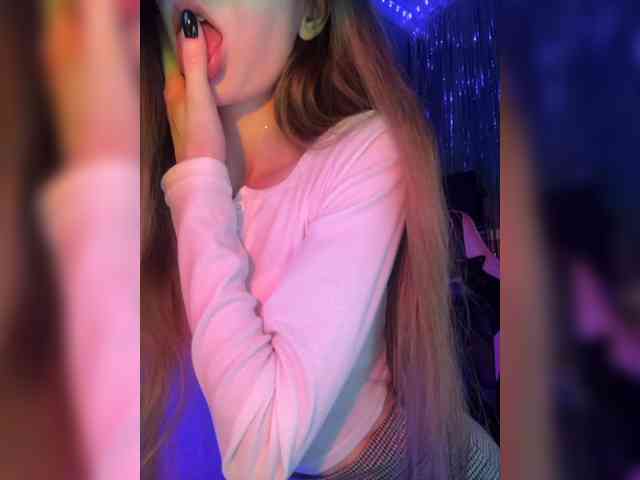 Lady_kissa webcam