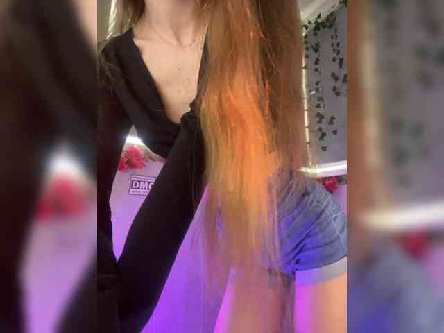Lady_kissa webcam