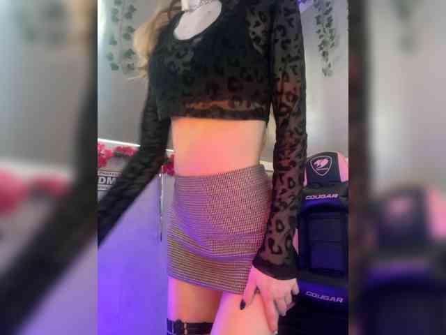 Lady_kissa webcam