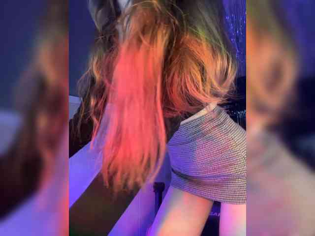 Lady_kissa webcam