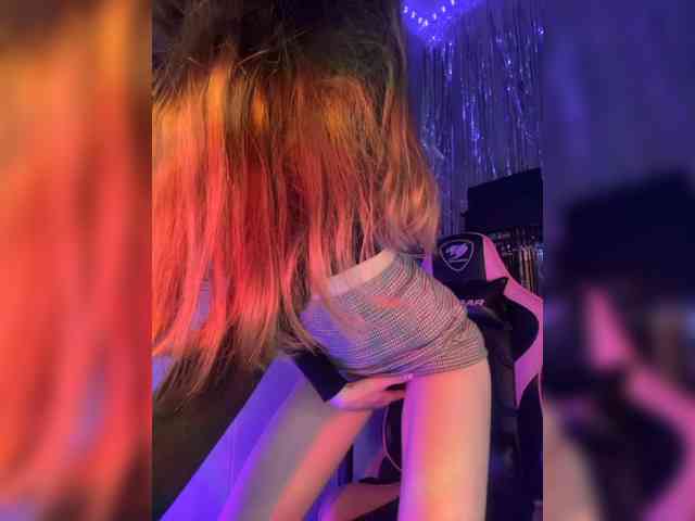 Lady_kissa webcam