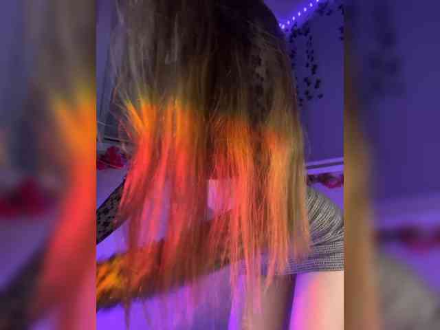 Lady_kissa webcam
