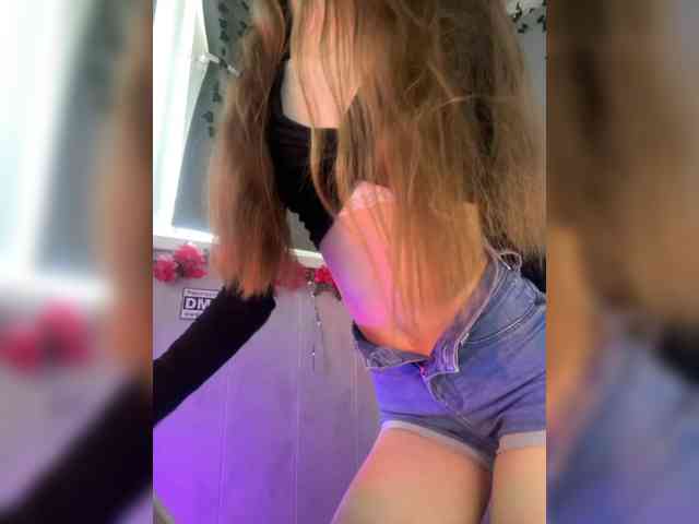 Lady_kissa webcam