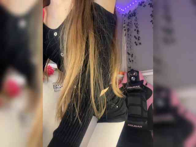 Lady_kissa webcam