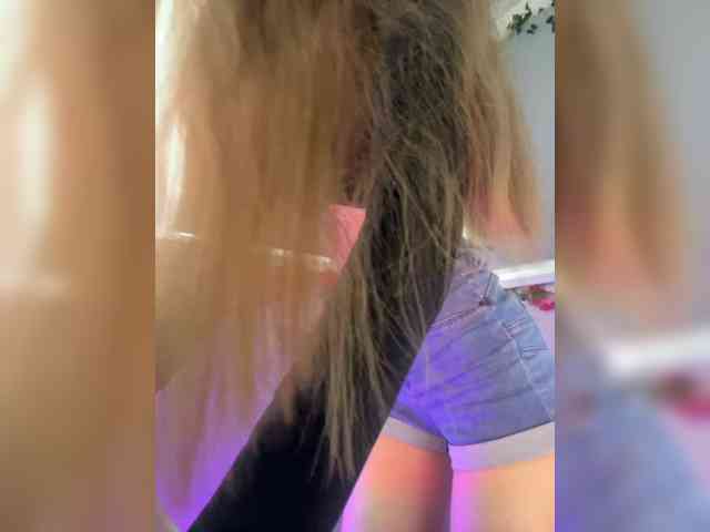 Lady_kissa webcam
