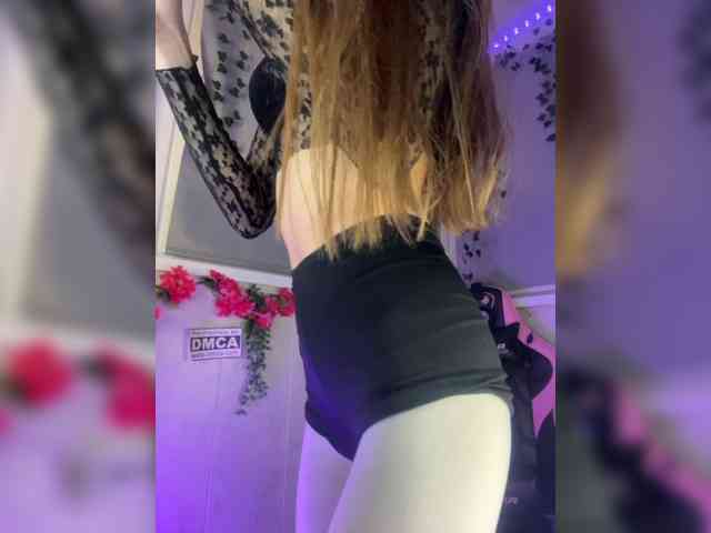 Lady_kissa webcam