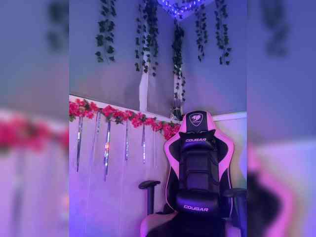 Lady_kissa webcam