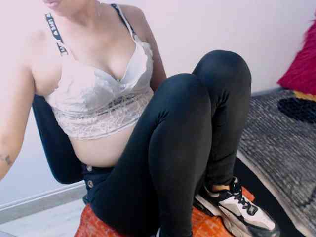 nathalie-f webcam
