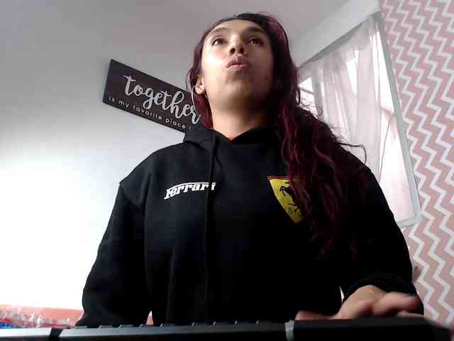 nathalie-f webcam